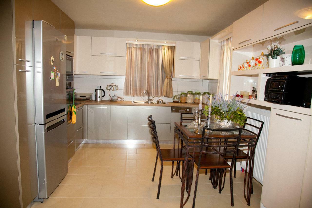 Virginia Place Atheras Ngoại thất bức ảnh